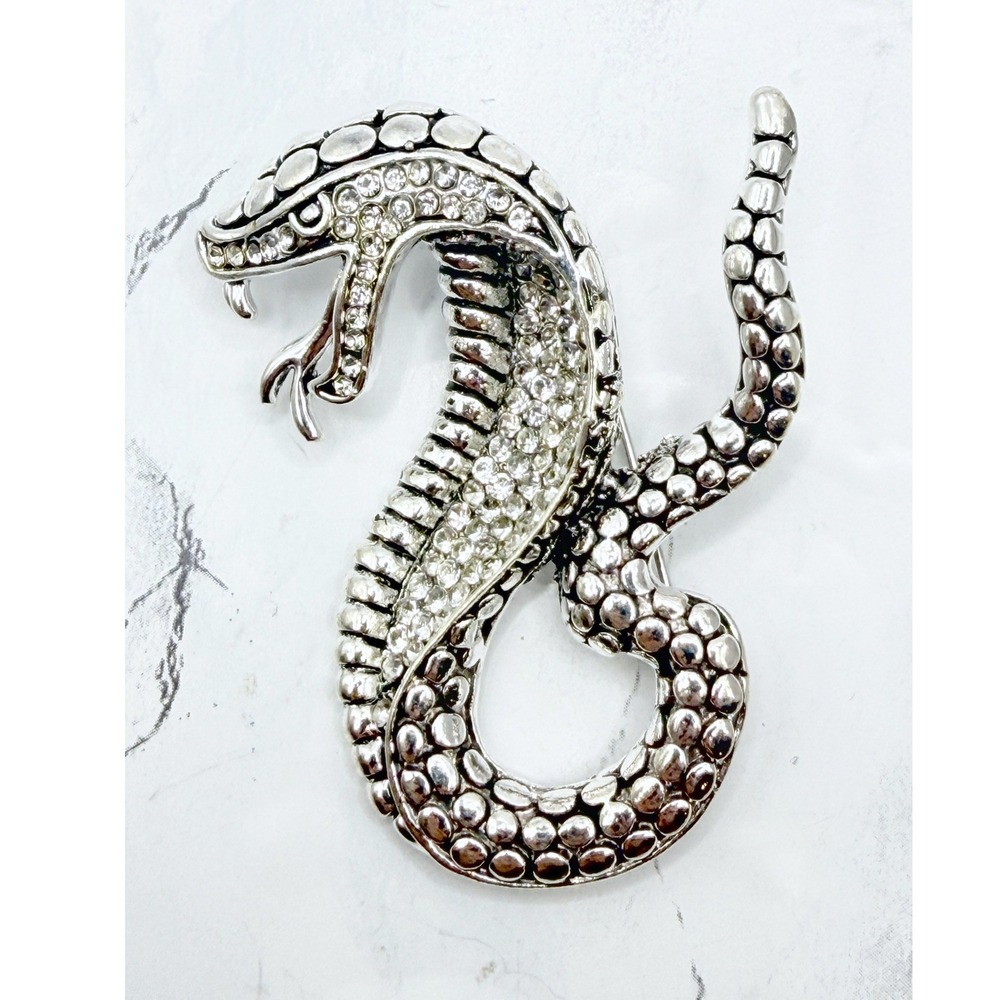 Cobra Snake Brooch Silver Tone Clear Rhinestone Coiled Serpent Pin 2.5"